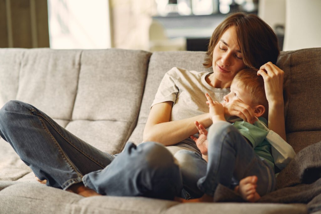 Beneficios de limpiar tu sofá después de una mudanza limpieza-de-sofa-en-igualada